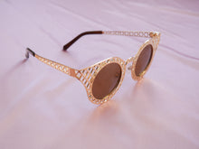 Load image into Gallery viewer, new big gold sunglasses women&#39;s accessories men&#39;s accessories
