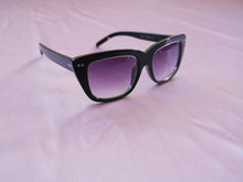 Load image into Gallery viewer, new retro inspired rectangle sunglasses accessories
