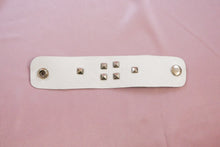 Load image into Gallery viewer, Venus Wrap Bracelet
